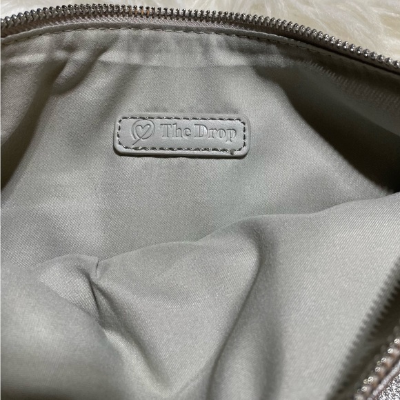 NWOT- The Drop - Super Soft Champagne Leather Fold Over Clutch #H-16 - Picture 5 of 6